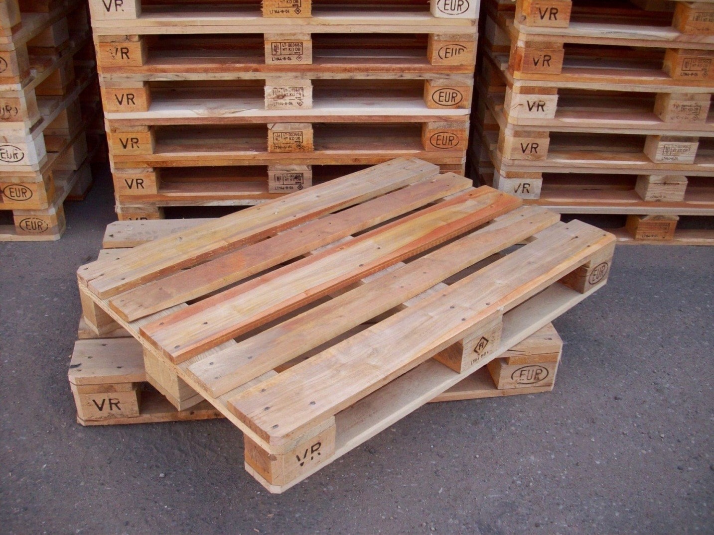 Khử trùng pallet gỗ theo tiêu chuẩn ISPM 15 - Chỉ có tại công ty IFC
